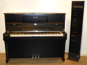 Feurich Klavier Modell 123 Vienna