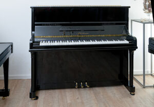 Blüthner Konzertklavier Modell 126