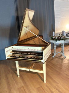 Flügelsaal Ausstellung Flügel spielbereit 01